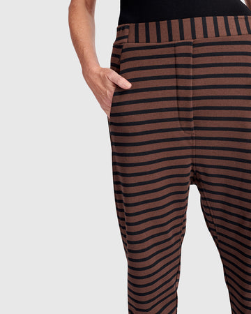 alembika-urban-dash-harem-pants-damen-hose-stripes image 3