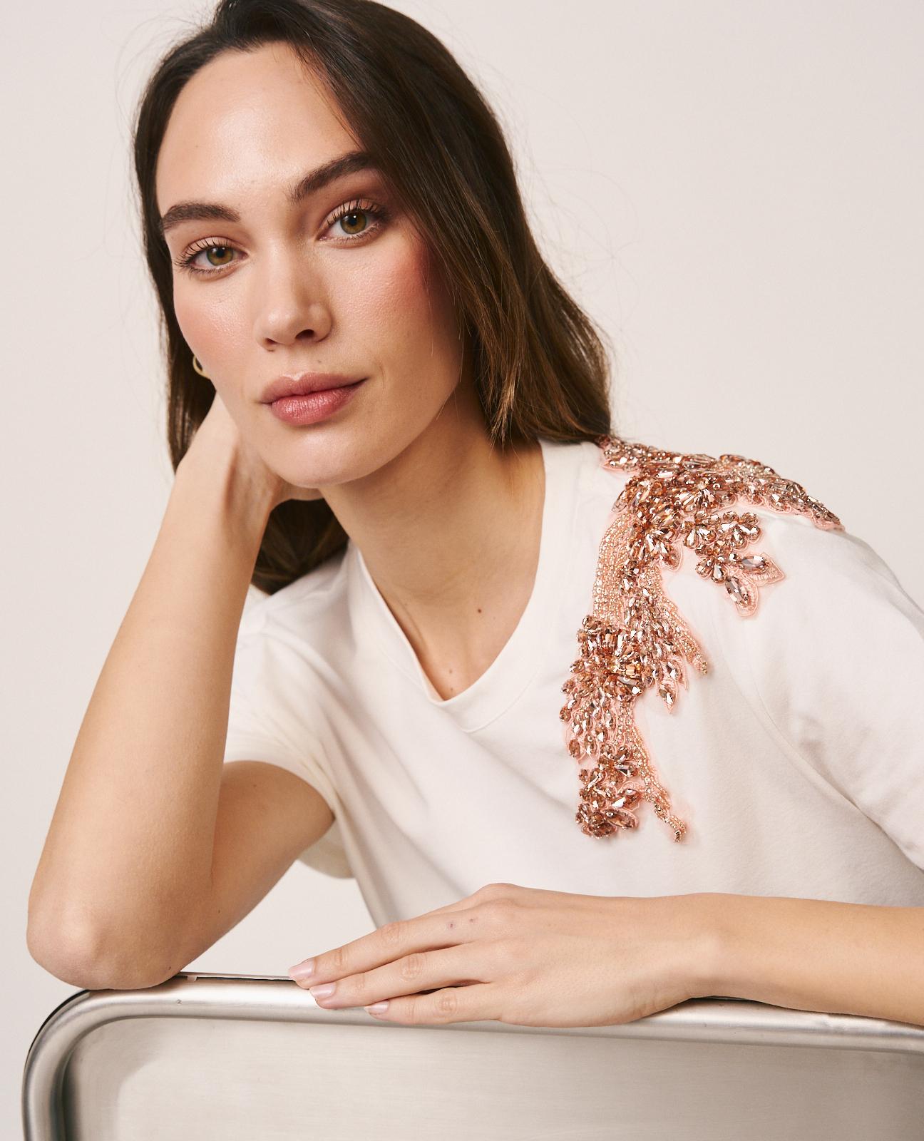 alma-en-pena-jewel-shoulder-t-shirt-t-shirt-wei-schmuck-schulter image 3
