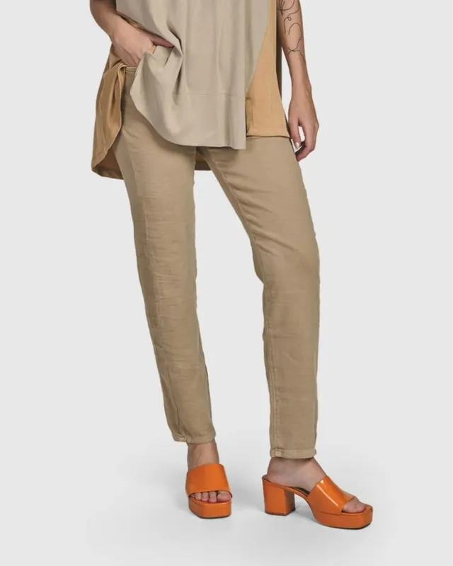 alembika-cotton-iconic-stretch-jeans-sand image 1