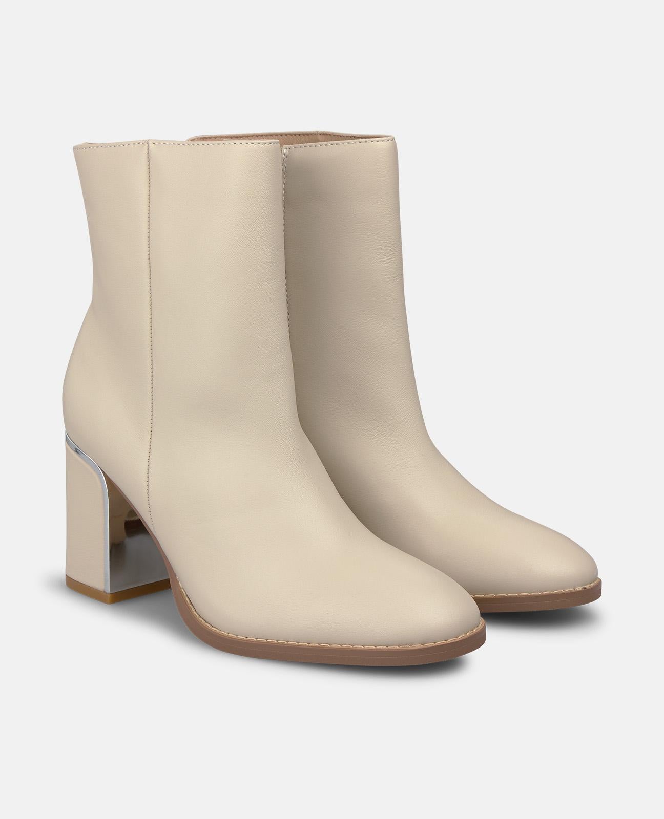 alma-en-pena-nappa-stiefeletten-wei-mit-rei-verschluss-8-cm image 2