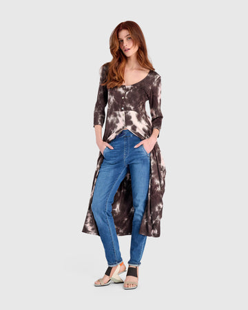 alembika-homebound-button-dress-braun-pink-tie-dye image 8