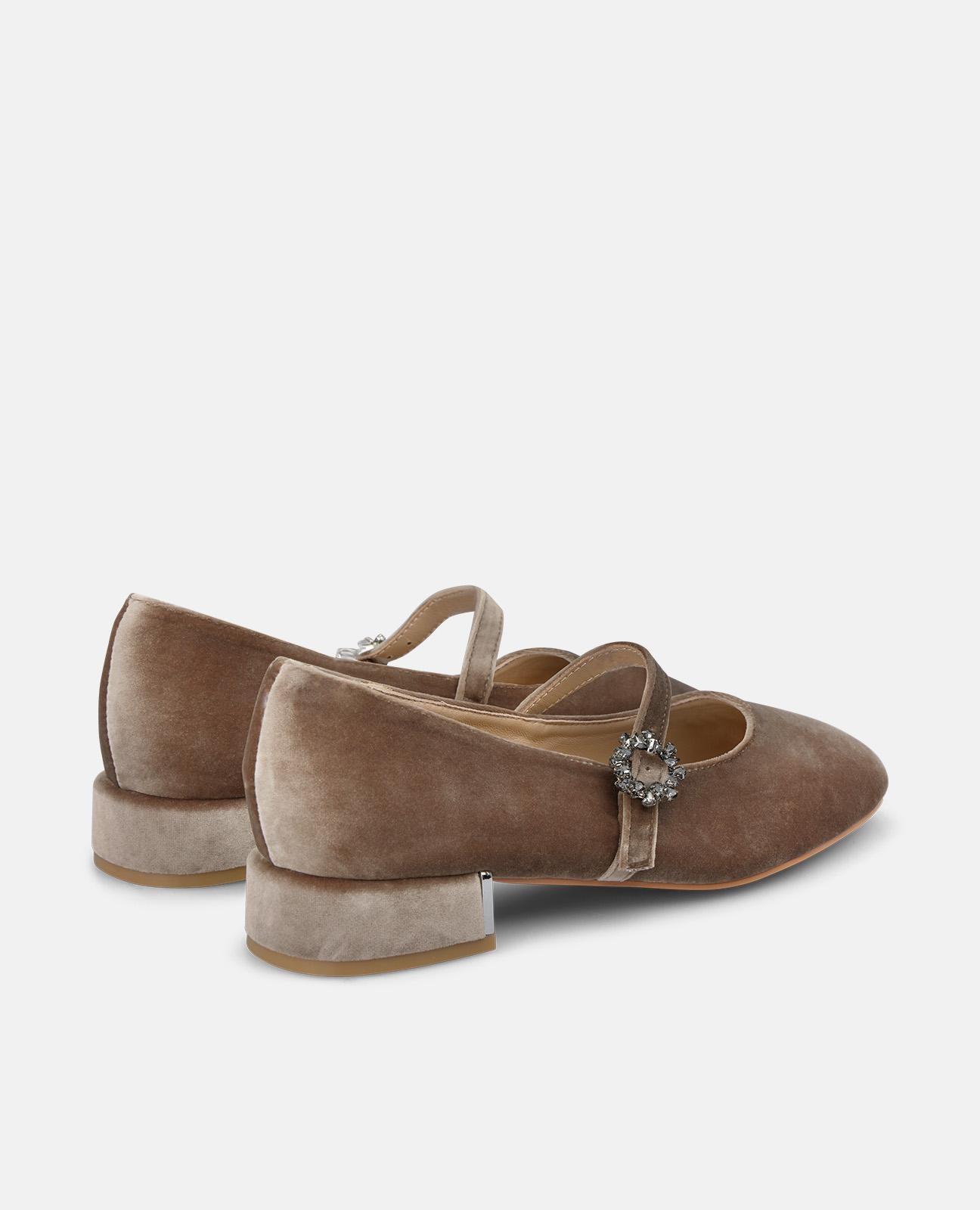 alma-en-pena-velvet-flats-ballerina-vis-n-samt-blumen-schnalle image 3