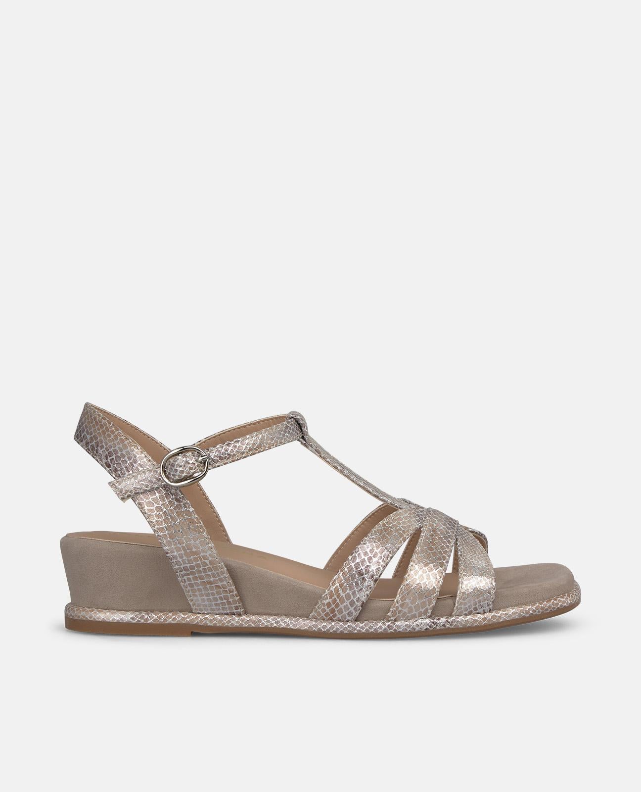 alma-en-pena-wedge-sandal-with-rhinestones-keilsandalette-braun-4-cm image 1
