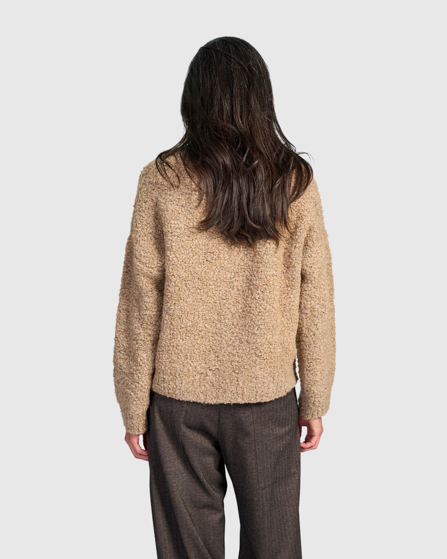 alembika-teddy-boucle-cardigan-as951s-strickjacke-in-sand image 5