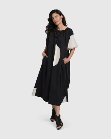 alembika-debbie-muumuu-kleid-mono image 6