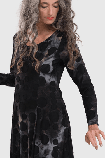 alembika-echo-cocoon-kleid-smoke-jacquard image 8