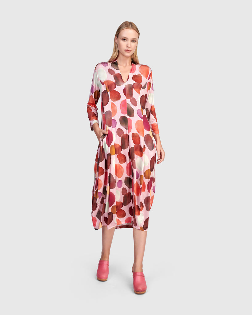 alembika-margarita-cocoon-kleid-magenta-dots image 1