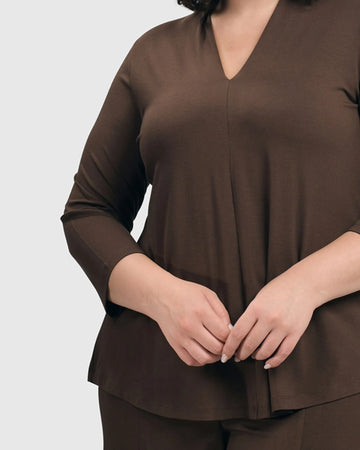 alembika-essential-v-neck-top-coffee image 4