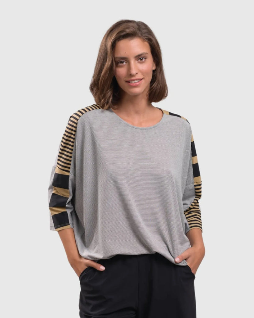 alembika-tekbika-stripe-dolman-top-dunes image 1