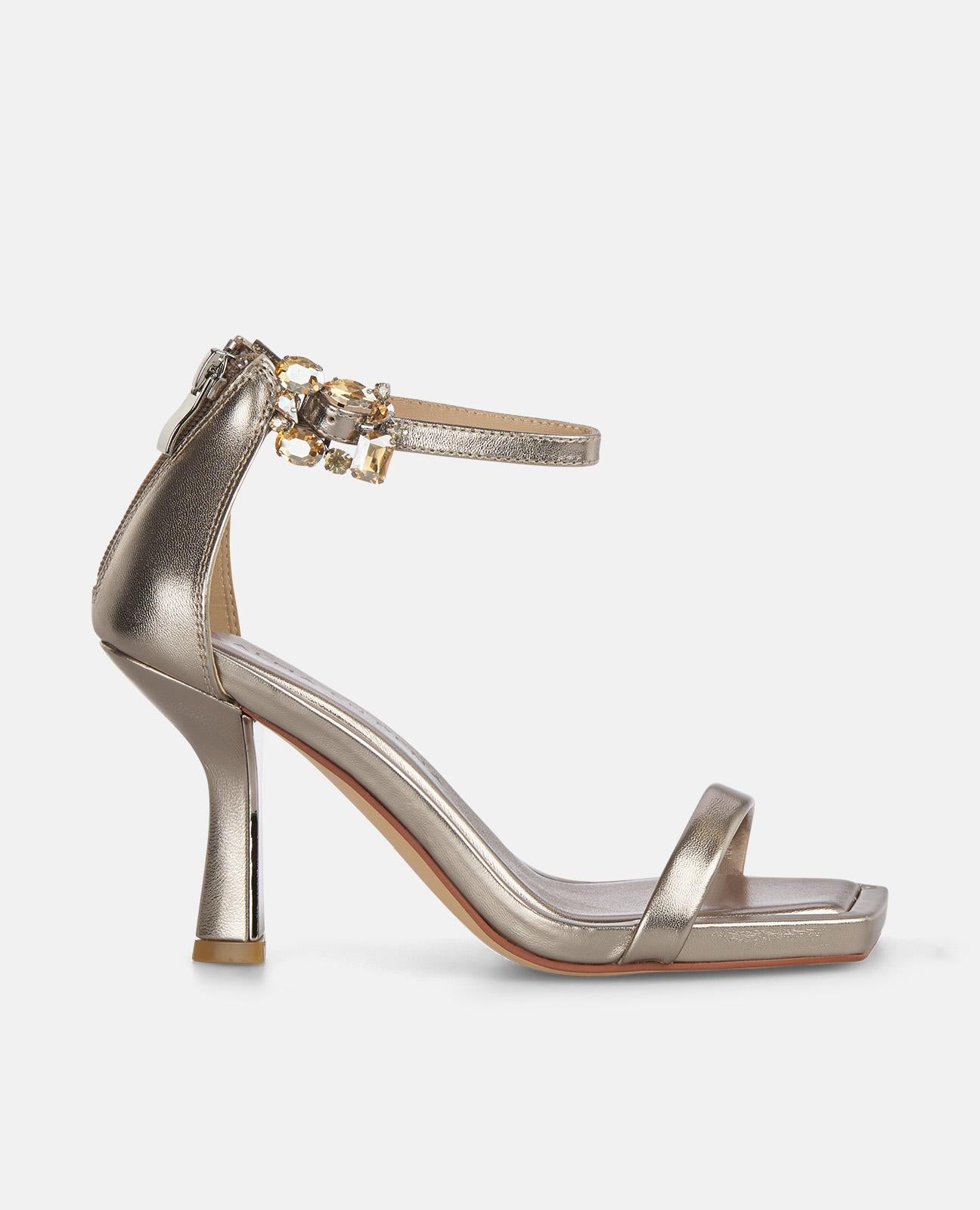 alma-en-pena-buckle-heel-sandal-riemchensandalette-bronze-mit-schnalle-und-9-cm- image 1
