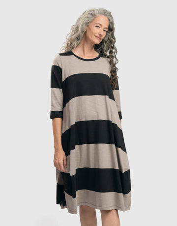 alembika-urban-ayla-stripe-cocoon-midikleid-ash-black image 2