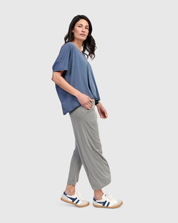 alembika-essential-breeze-tee-blue-mist-boxy-scoop-shirt image 5