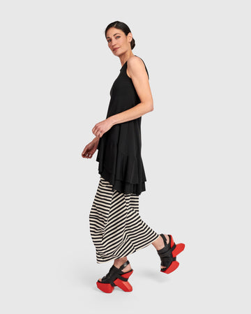 alembika-urban-staple-ruffle-tank-schwarz-a-linie-tr-gertop image 4