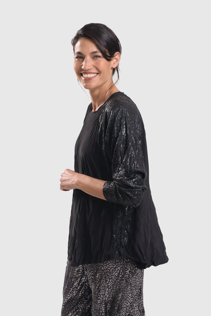 alembika-shine-raglan-top-black-jersey-oberteil image 1