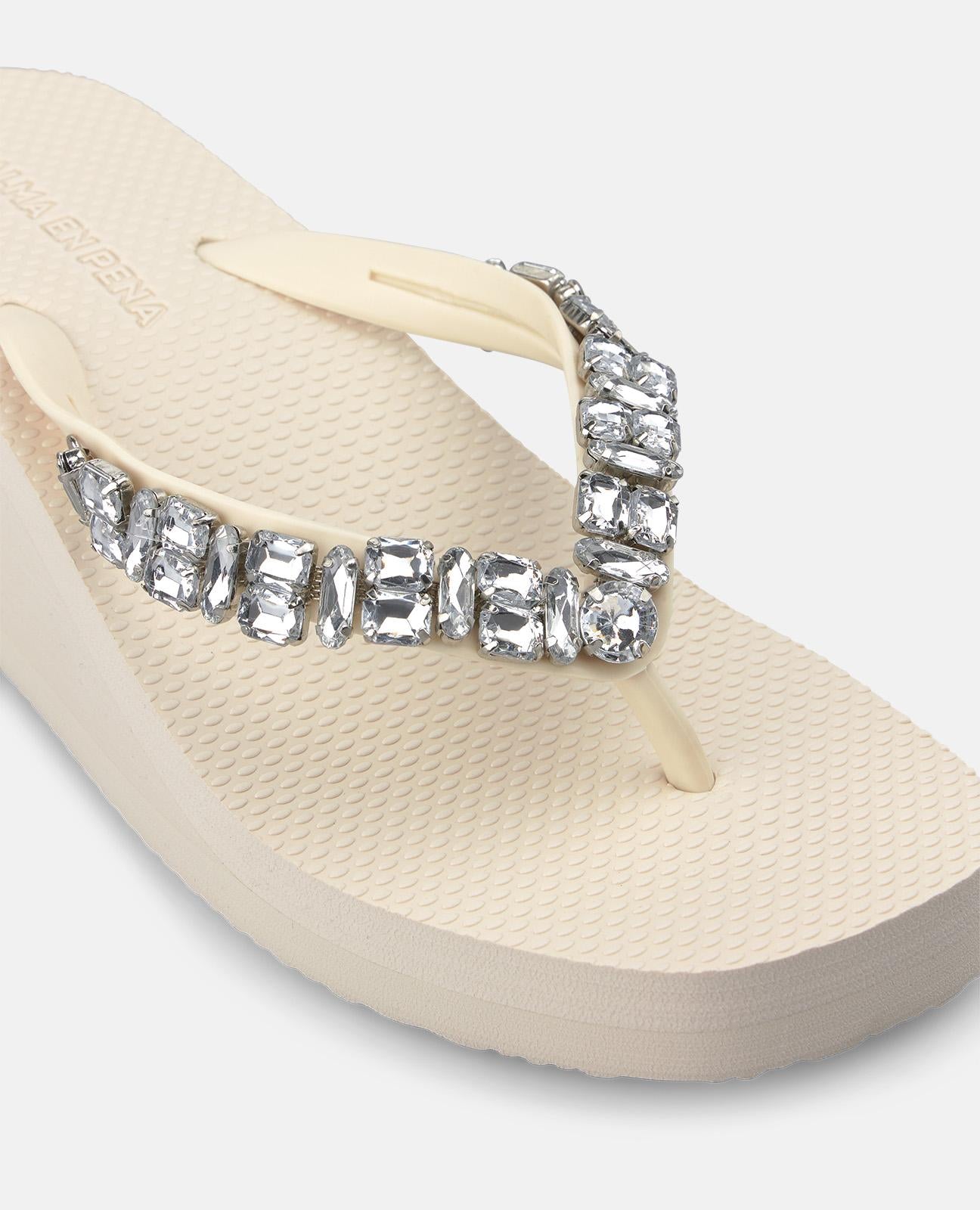 alma-en-pena-alfa-62355-plattform-zehensandale-mit-strass-in-wei image 4