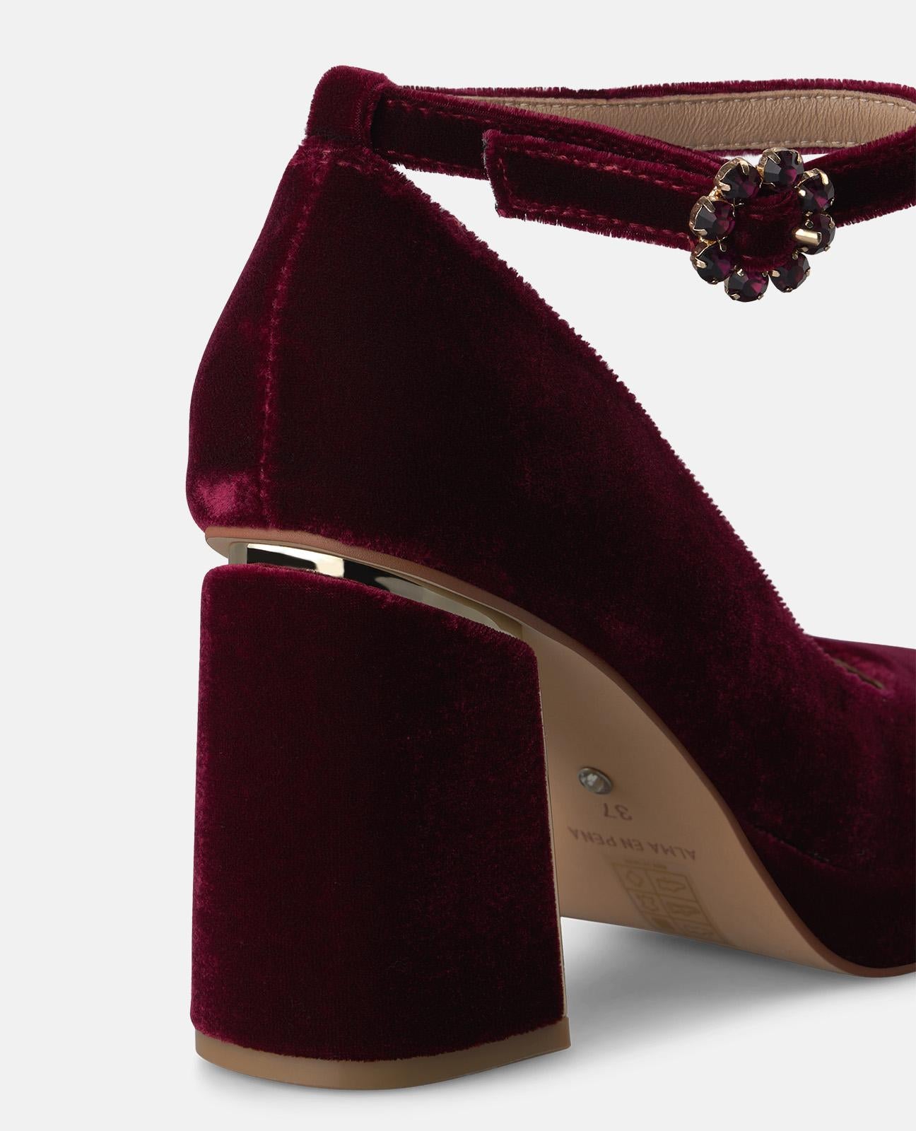 alma-en-pena-alfa-64286-pumps-mit-riemchen-samt-bordeaux-8-5-cm image 4
