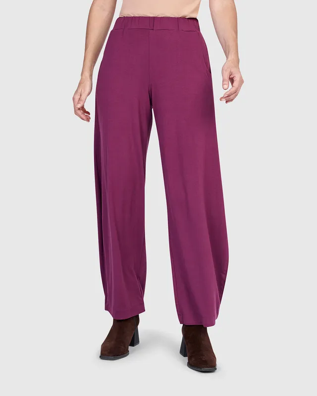 alembika-essential-flow-pants-sangria image 1