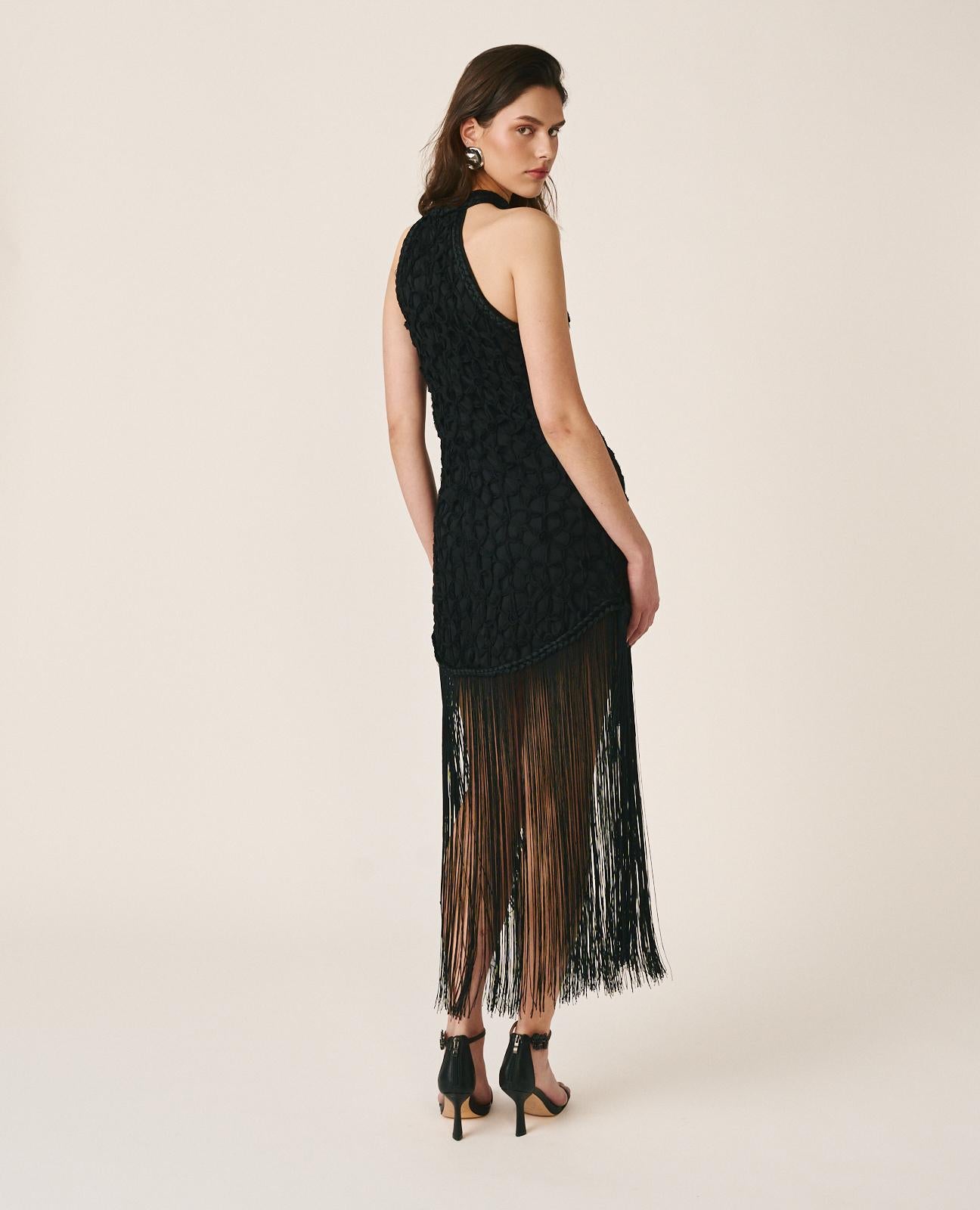 alma-en-pena-fringed-midi-neckholder-kleid-schwarz image 7