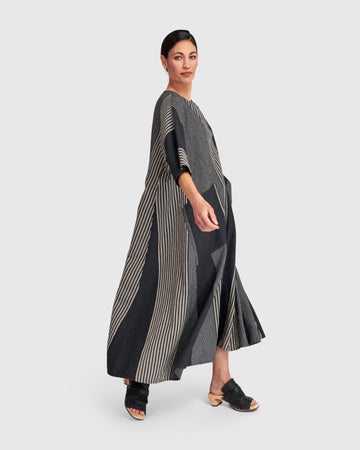 alembika-urban-daybreak-oversized-maxikleid-slate-stripes image 5