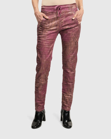 alembika-iconic-stretch-jeans-desires-magenta-stretch-jeans image 7