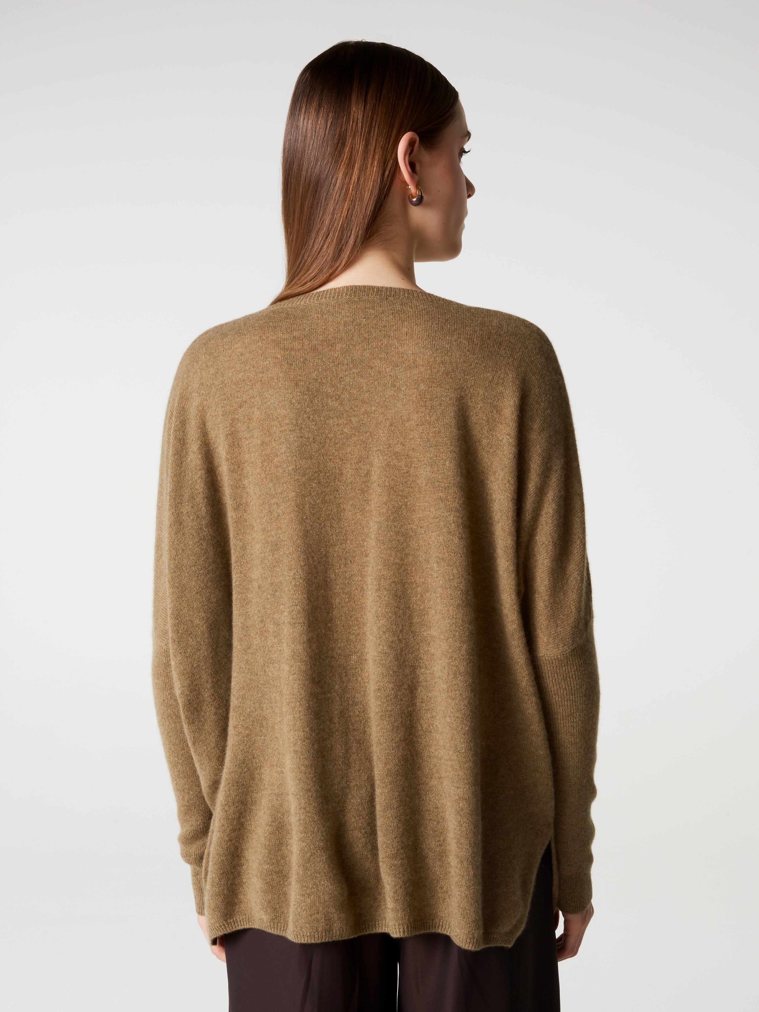absolut-camille-poncho-pullover-mit-v-ausschnitt-aus-kaschmir-bronze image 4