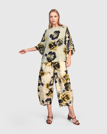 alembika-nerolina-barrel-hose-beige-floral image 6