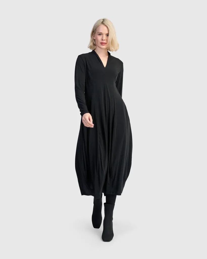alembika-essential-slinky-cocoon-kleid-schwarz image 1