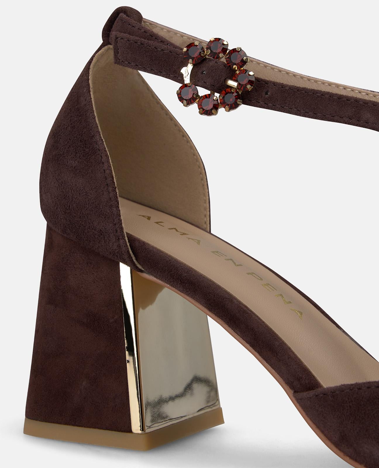 alma-en-pena-suede-lodge-shoe-pumps-braun-7-cm-blockabsatz image 4