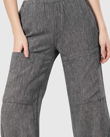 alembika-pinstripe-linen-lantern-hose-grau-leinenhose image 3