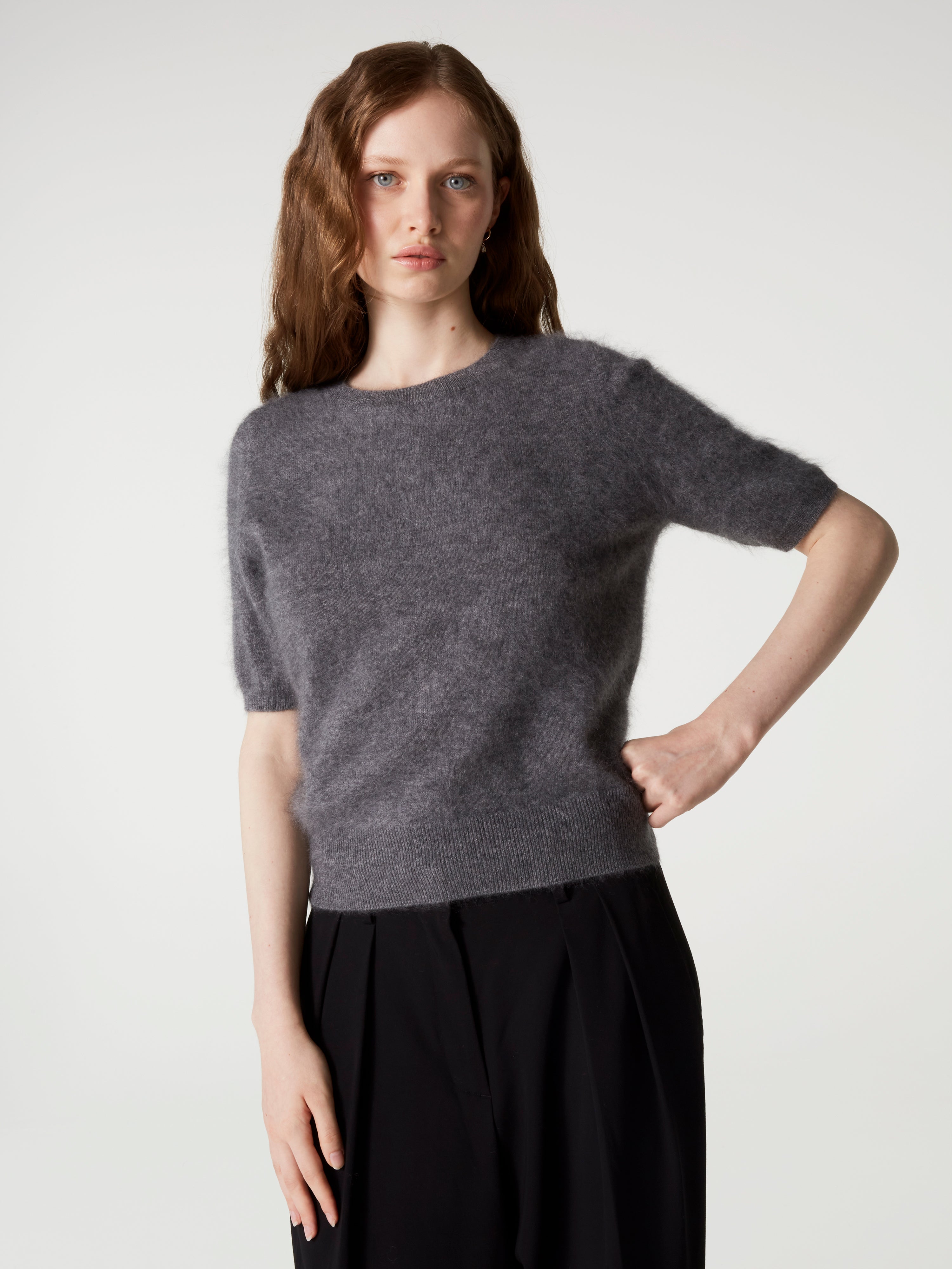 absolut-amaya-damen-pullover-aus-geb-rstetem-kaschmir-rundhals-dunkelgrau image 2