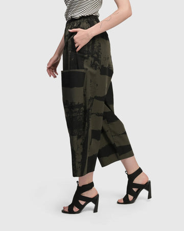 alembika-urban-origami-barrel-pants-khaki image 3