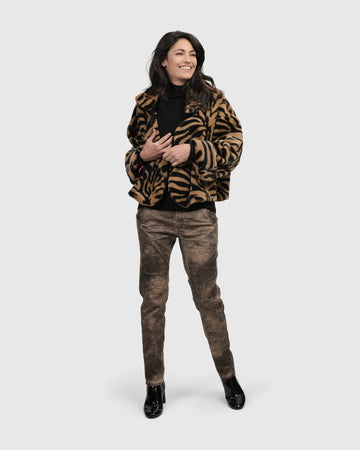 alembika-west-village-jacket-damen-jacke-mit-animal-print image 3