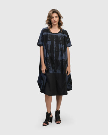 alembika-urban-streets-muumuu-kleid-navy-weites-baumwollkleid-mit-taschen image 3