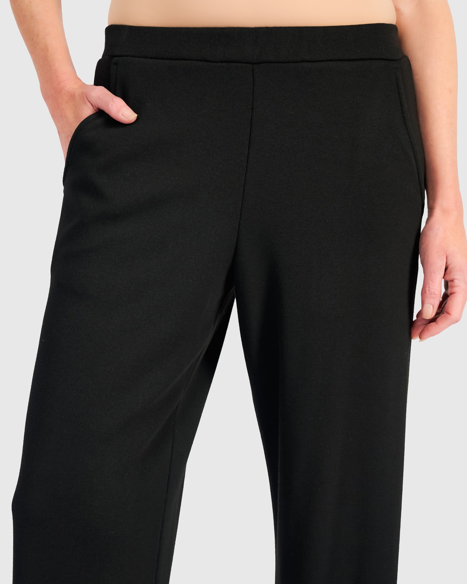 alembika-smoothing-straight-pant-schwarz-gerade-hose-full-length image 3