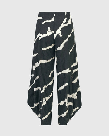 alembika-ice-crinkle-punto-pants-black-stretchhose-mit-print image 8