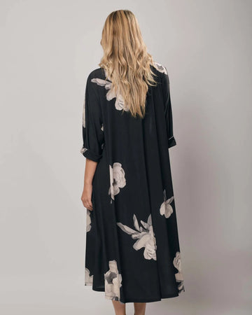alembika-winslow-trapeze-kleid-roses-maxi image 2