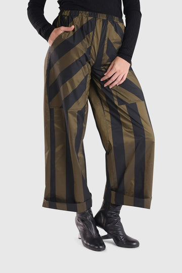 alembika-whisper-pants-khaki-streifen-schlupfhose-viskose image 2