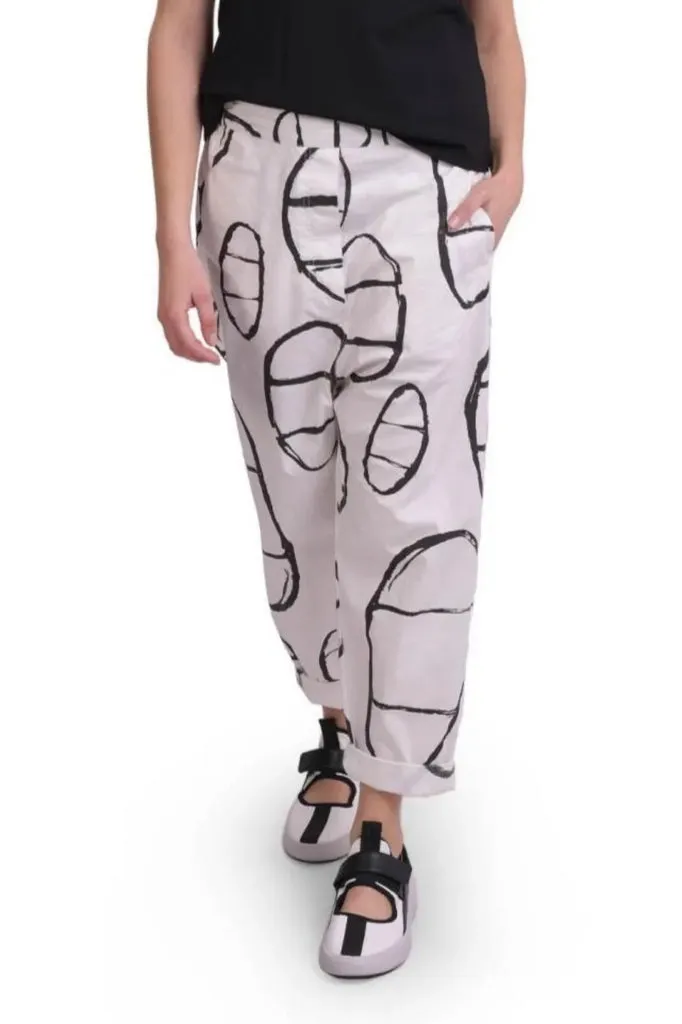 alembika-urban-harem-pants-up611c-hose-print image 1