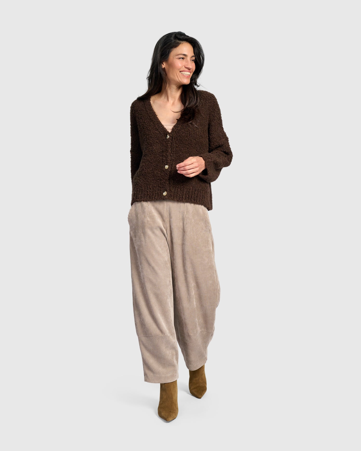 alembika-teddy-boucle-cardigan-schoko-as951b image 3
