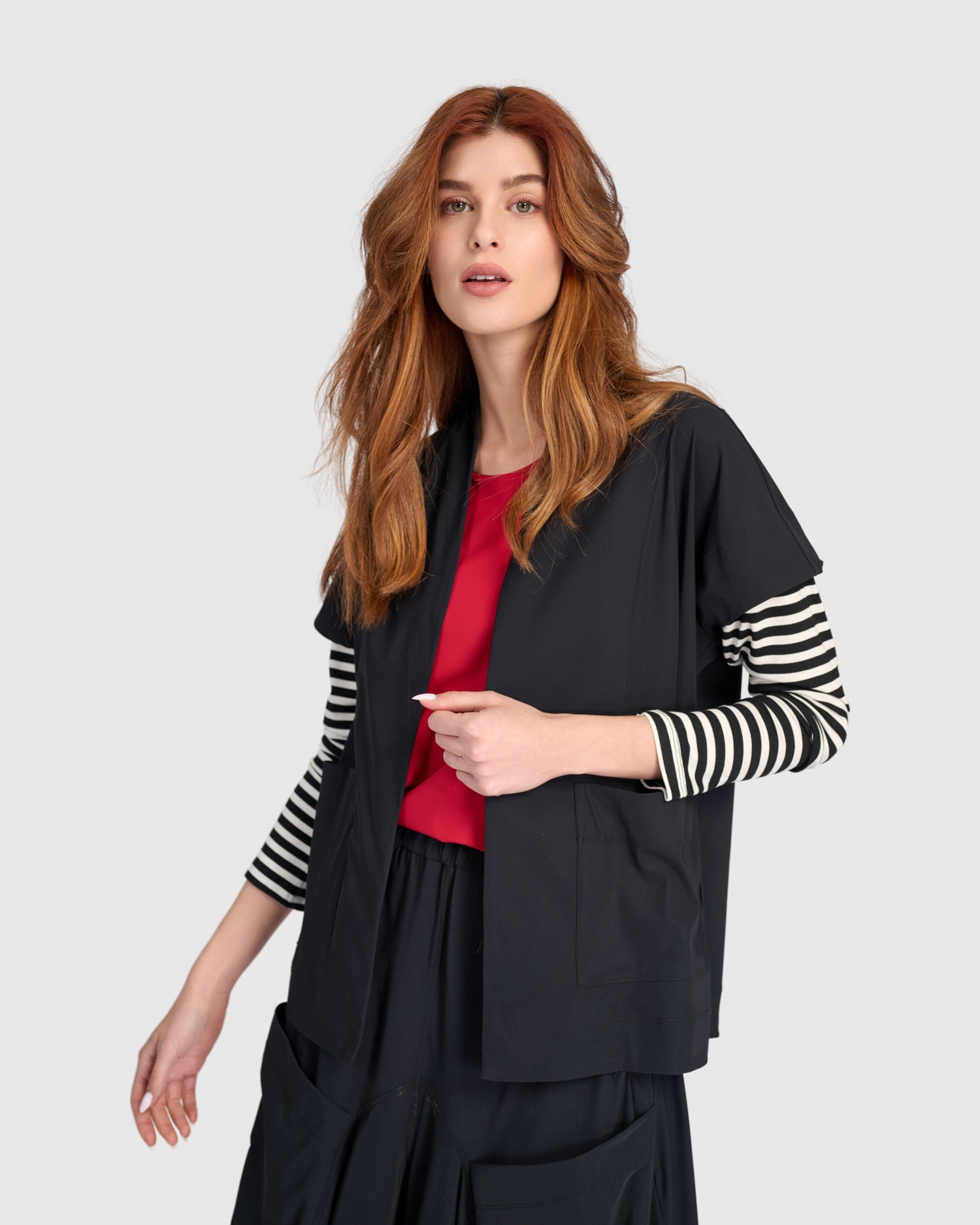alembika-tekbika-lagen-rmel-jacke-black-stripes image 1