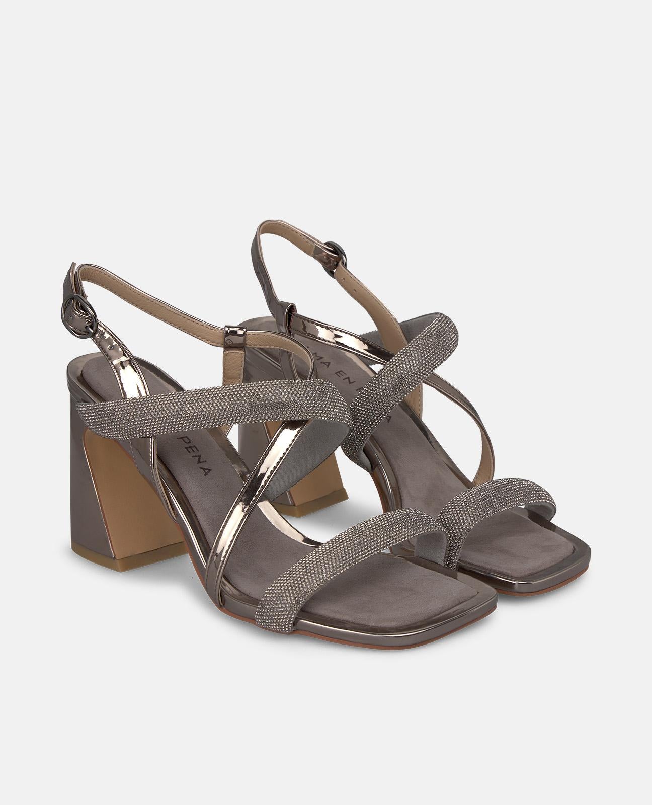 alma-en-pena-metallic-heeled-sandals-blockabsatz-bronze-9-8-cm image 2