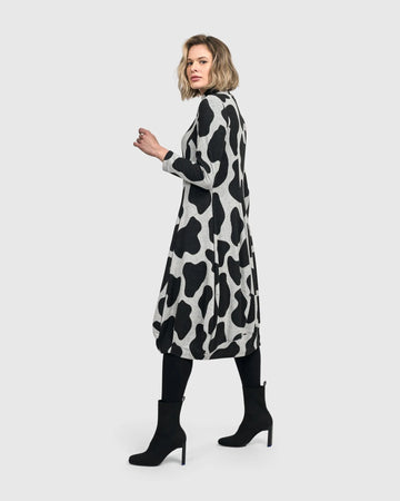 alembika-urban-drea-turtleneck-dress-clouds-strickkleid-midi image 4