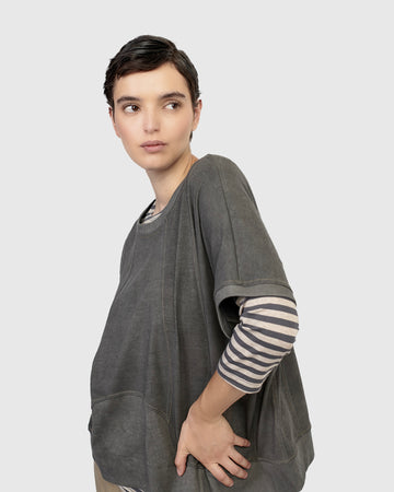 alembika-urban-sphinx-tee-damen-shirt-grey image 8