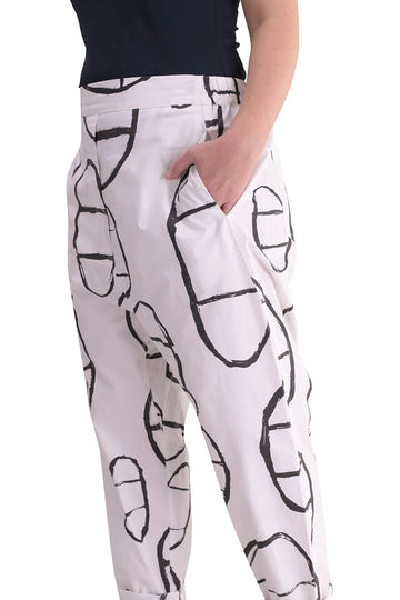 alembika-urban-harem-pants-up611c-hose-print image 3
