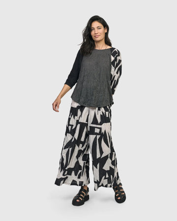 alembika-algorithm-relaxed-tee-mono image 5