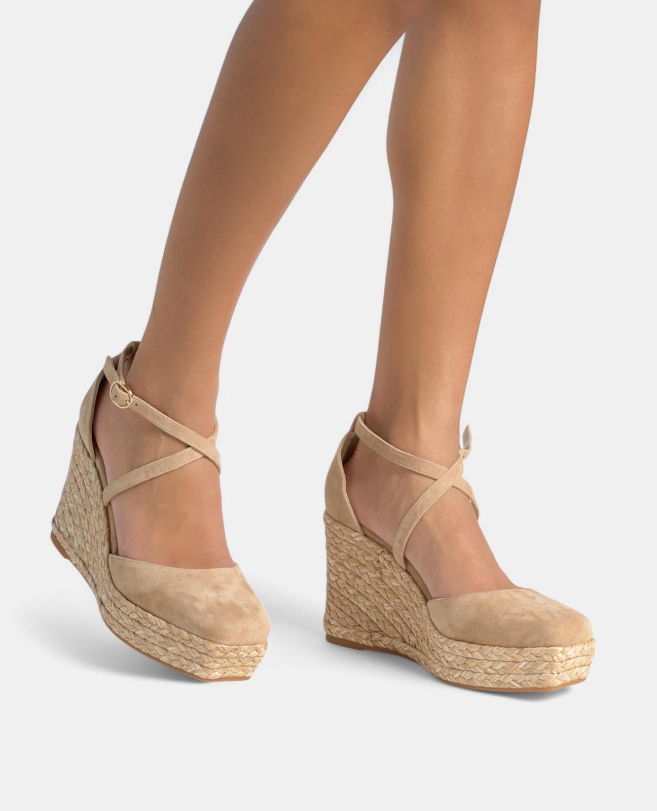 alma-en-pena-leder-keilpantoletten-cross-strap-9-cm-arena image 4