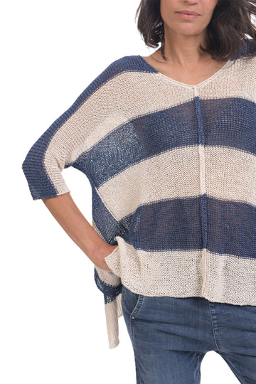 alembika-luxe-v-neck-pullover-navy image 2