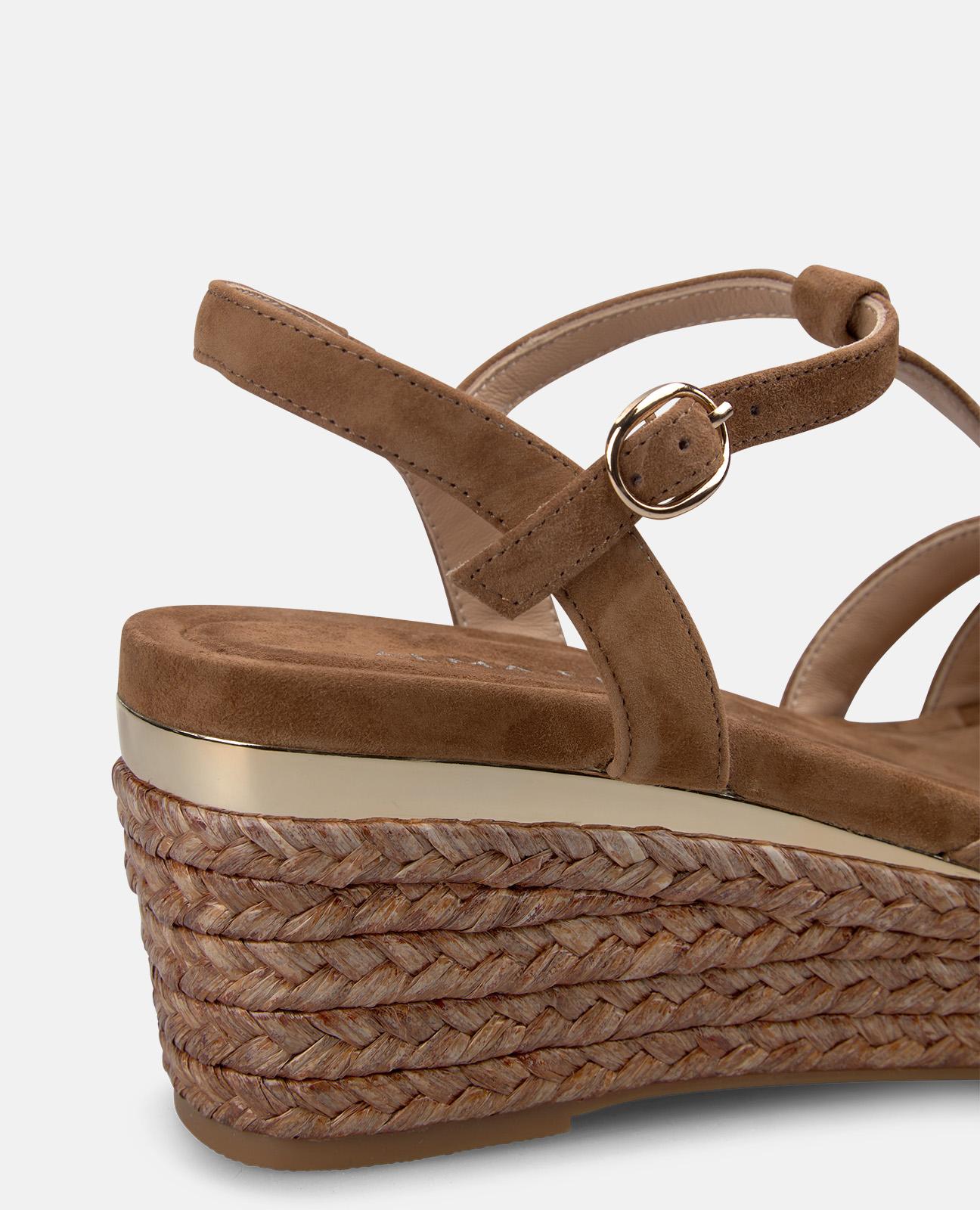alma-en-pena-esparto-sandal-with-beading-esparto-keilsandalette-caramelo-7-5-cm image 4