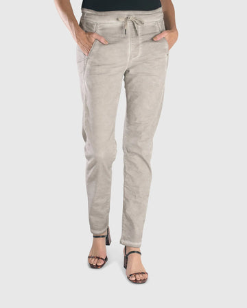 alembika-iconic-stretch-jeans-distressed-grey-wash image 2