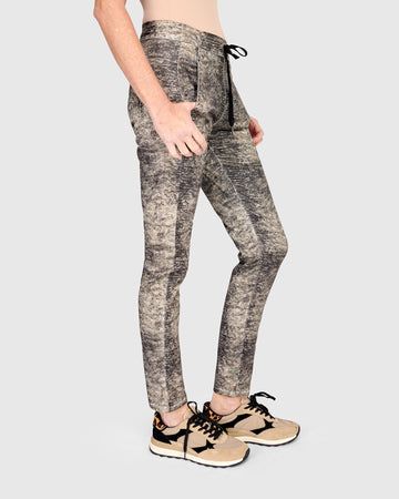 alembika-urban-iconic-stretch-jeans-damen-terra image 5
